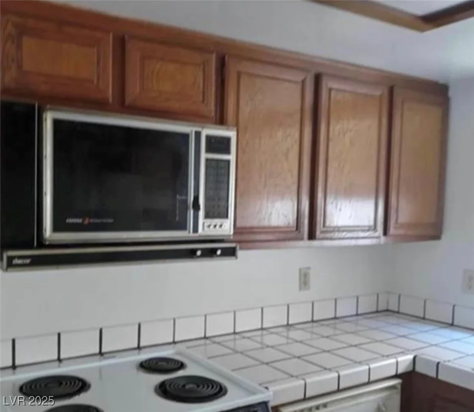 4453 Alto Verde, Las Vegas, NV 89119