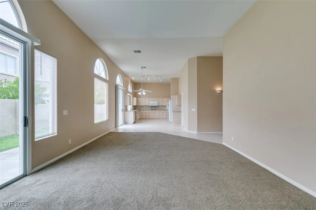 2090 Eaglepath, Henderson, NV 89074