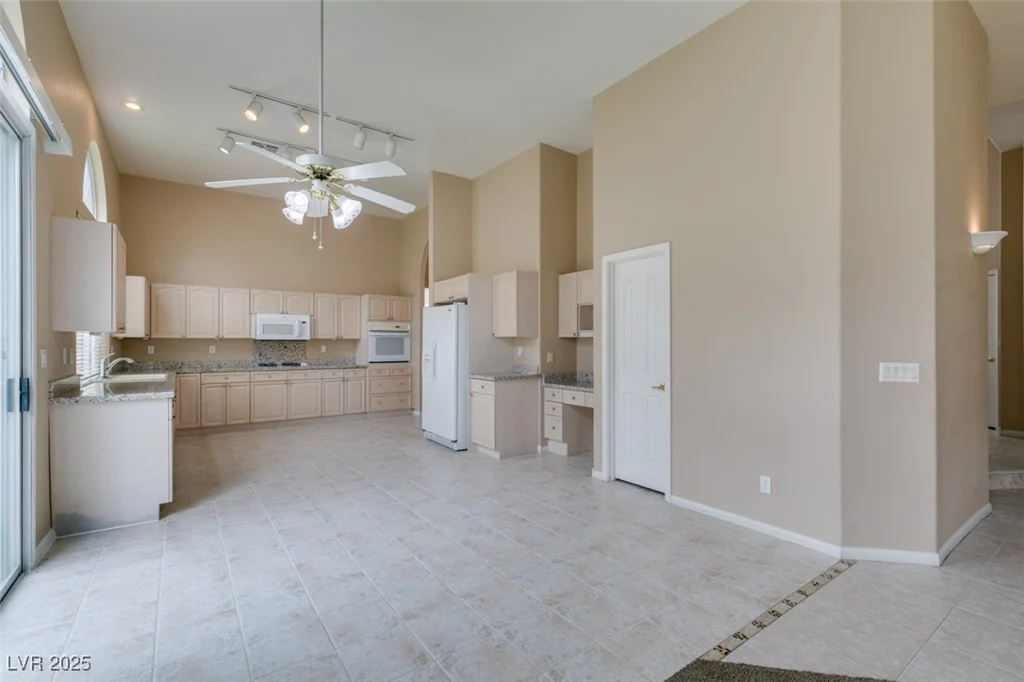 2090 Eaglepath, Henderson, NV 89074