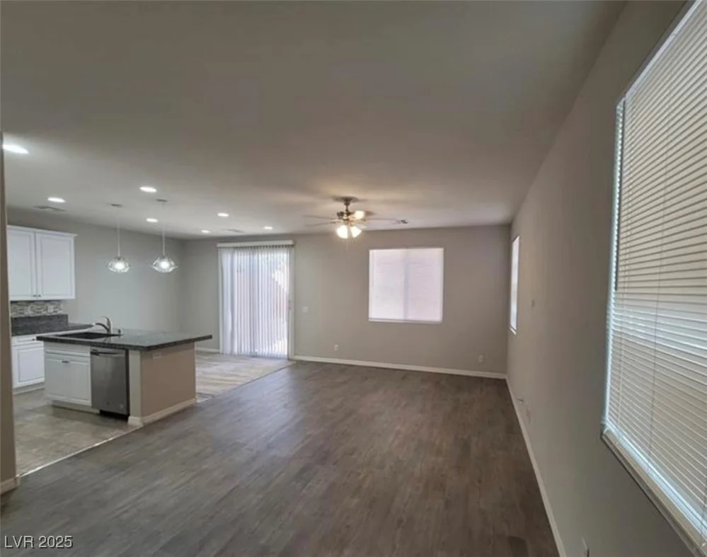 5738 Bear Springs, North Las Vegas, NV 89031