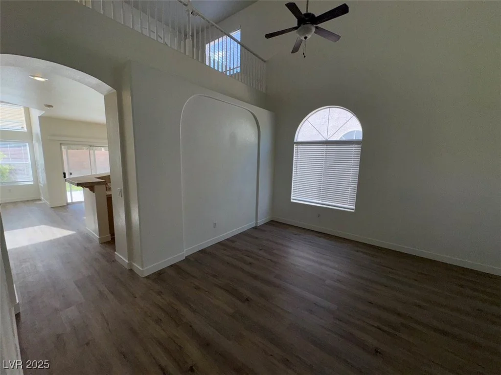 7633 Rainbow Cove, Las Vegas, NV 89131