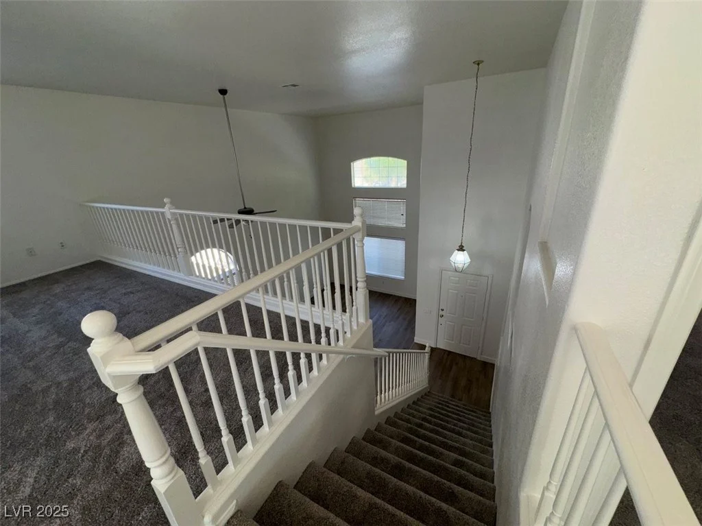 7633 Rainbow Cove, Las Vegas, NV 89131