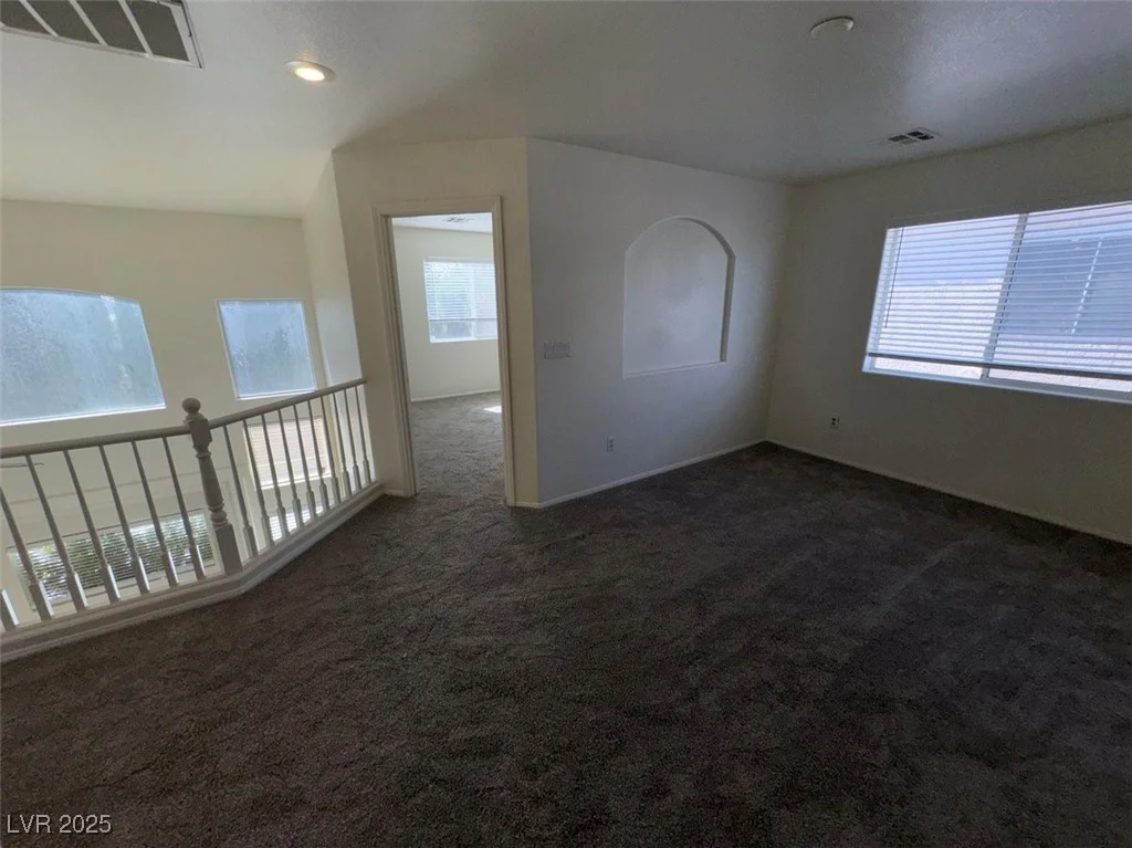 7633 Rainbow Cove, Las Vegas, NV 89131
