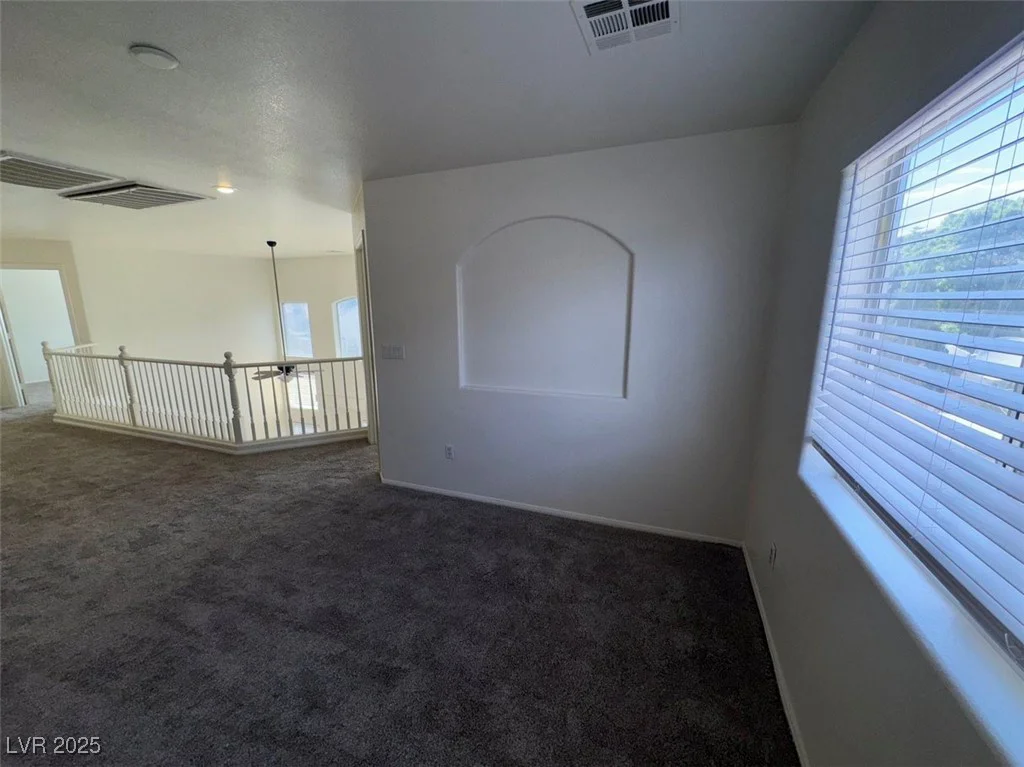 7633 Rainbow Cove, Las Vegas, NV 89131