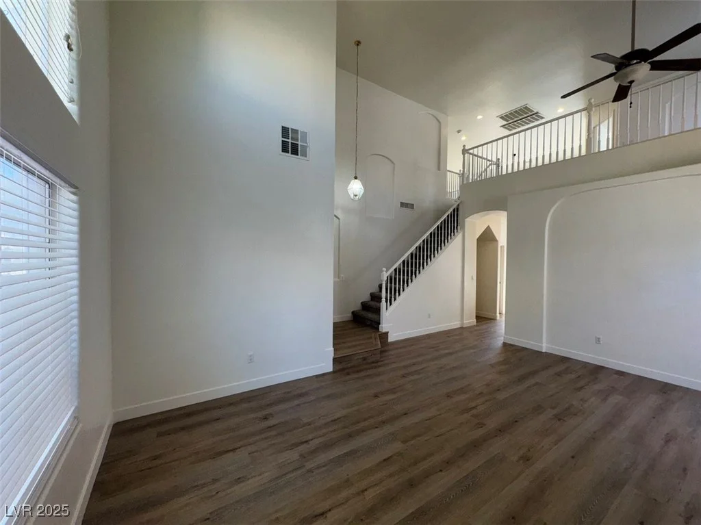 7633 Rainbow Cove, Las Vegas, NV 89131