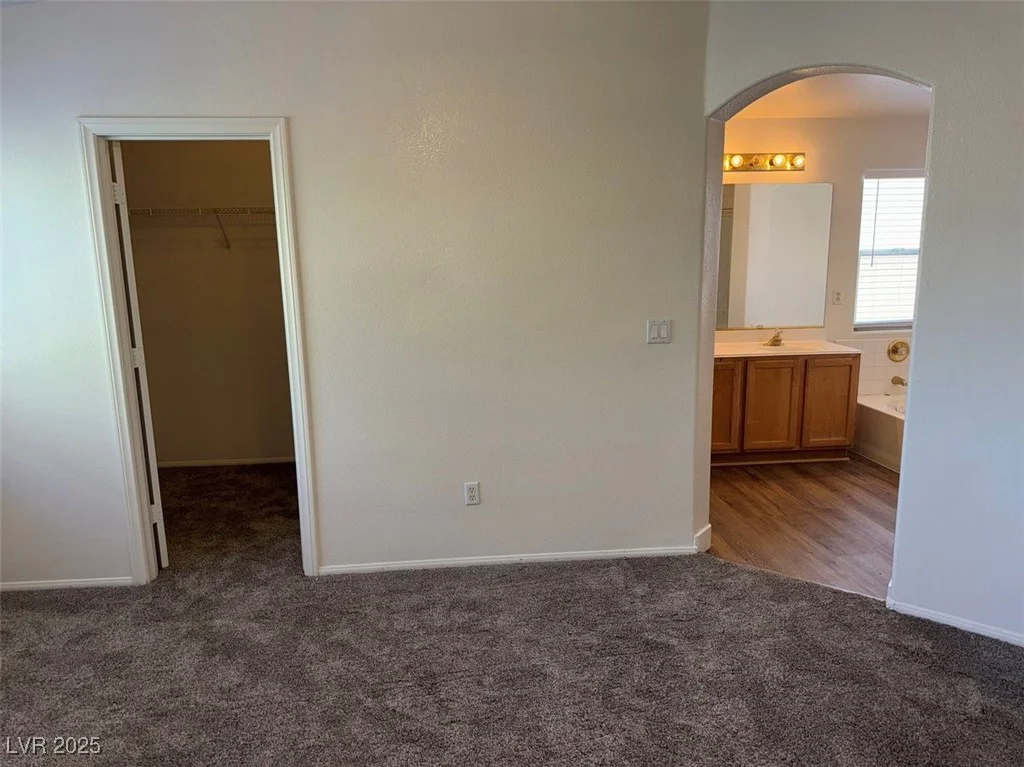7633 Rainbow Cove, Las Vegas, NV 89131