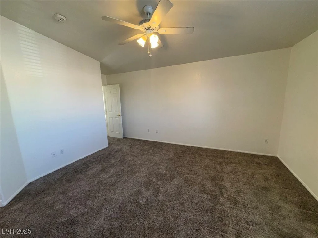 7633 Rainbow Cove, Las Vegas, NV 89131