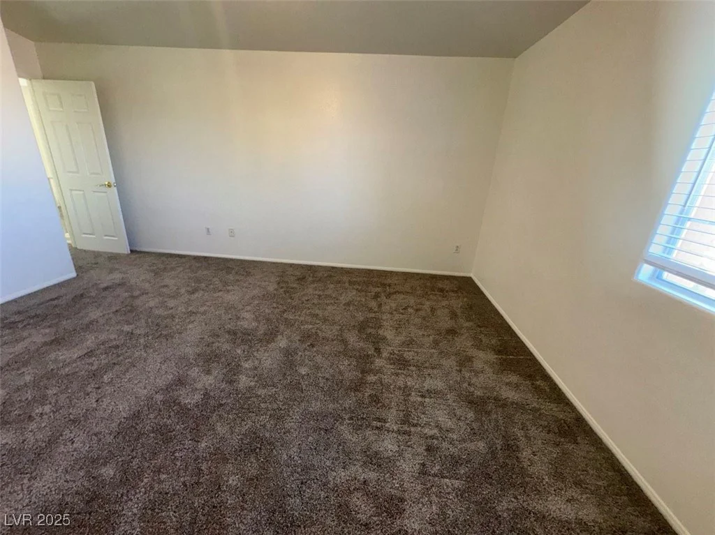 7633 Rainbow Cove, Las Vegas, NV 89131