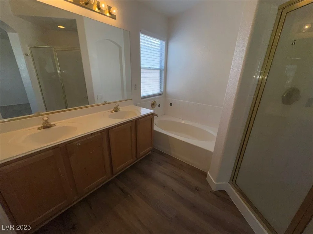 7633 Rainbow Cove, Las Vegas, NV 89131