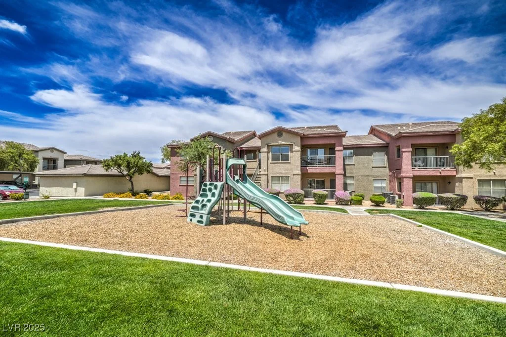 8000 Badura, Las Vegas, NV 89113