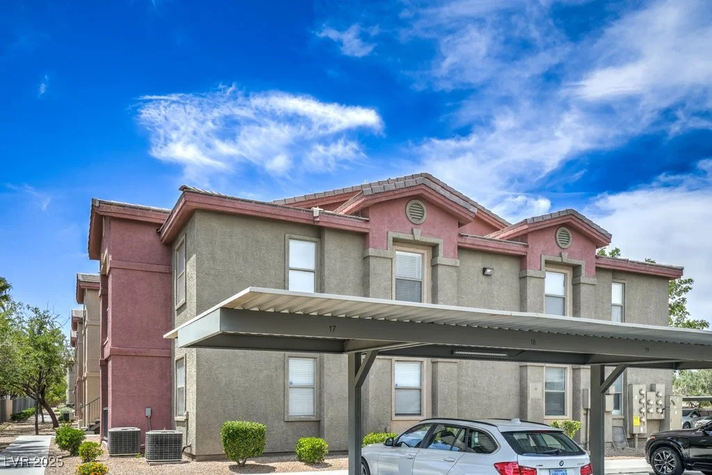 8000 Badura, Las Vegas, NV 89113