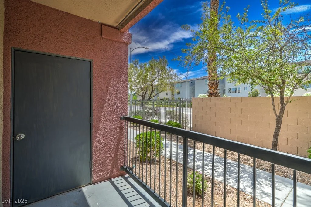 8000 Badura, Las Vegas, NV 89113