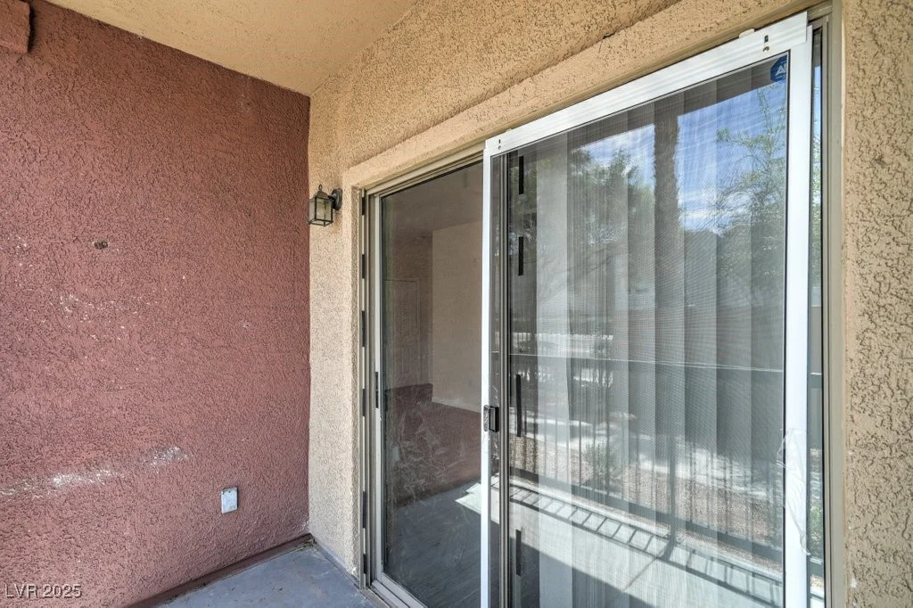 8000 Badura, Las Vegas, NV 89113