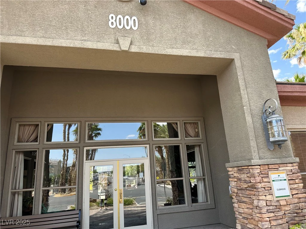 8000 Badura, Las Vegas, NV 89113
