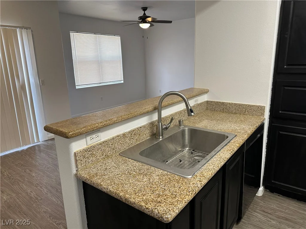8000 Badura, Las Vegas, NV 89113