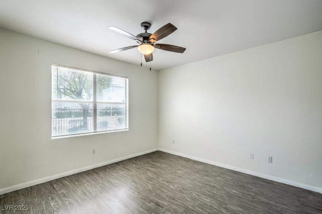 8000 Badura, Las Vegas, NV 89113