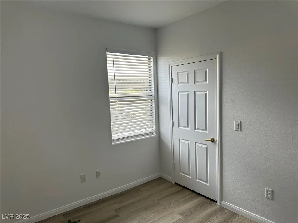 8000 Badura, Las Vegas, NV 89113