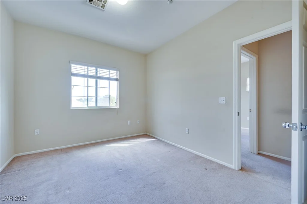 5950 Barbosa, North Las Vegas, NV 89031