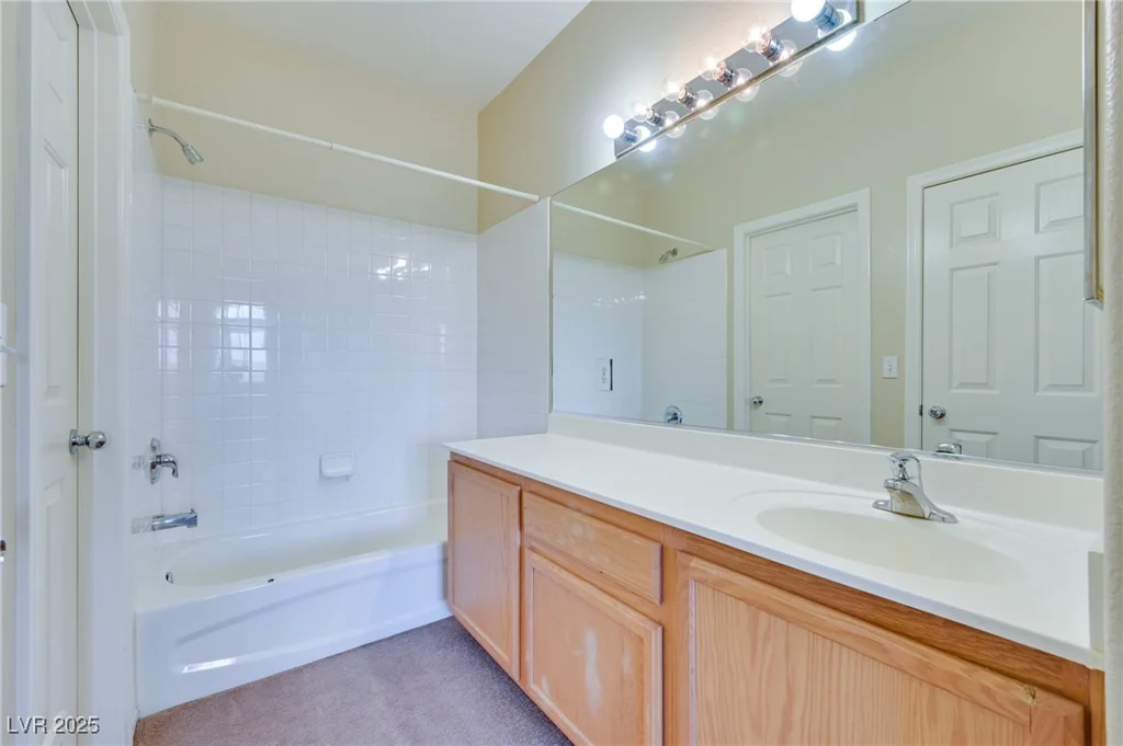 5950 Barbosa, North Las Vegas, NV 89031