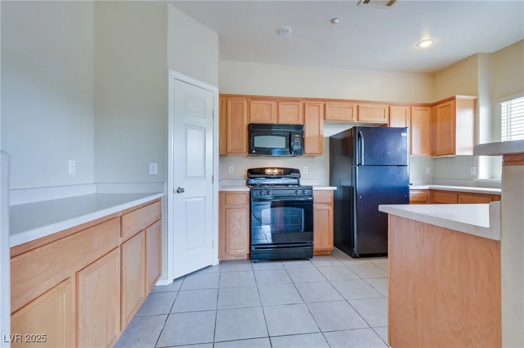 5950 Barbosa, North Las Vegas, NV 89031