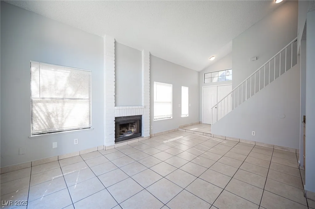 2433 Cycad Tree, Las Vegas, NV 89108