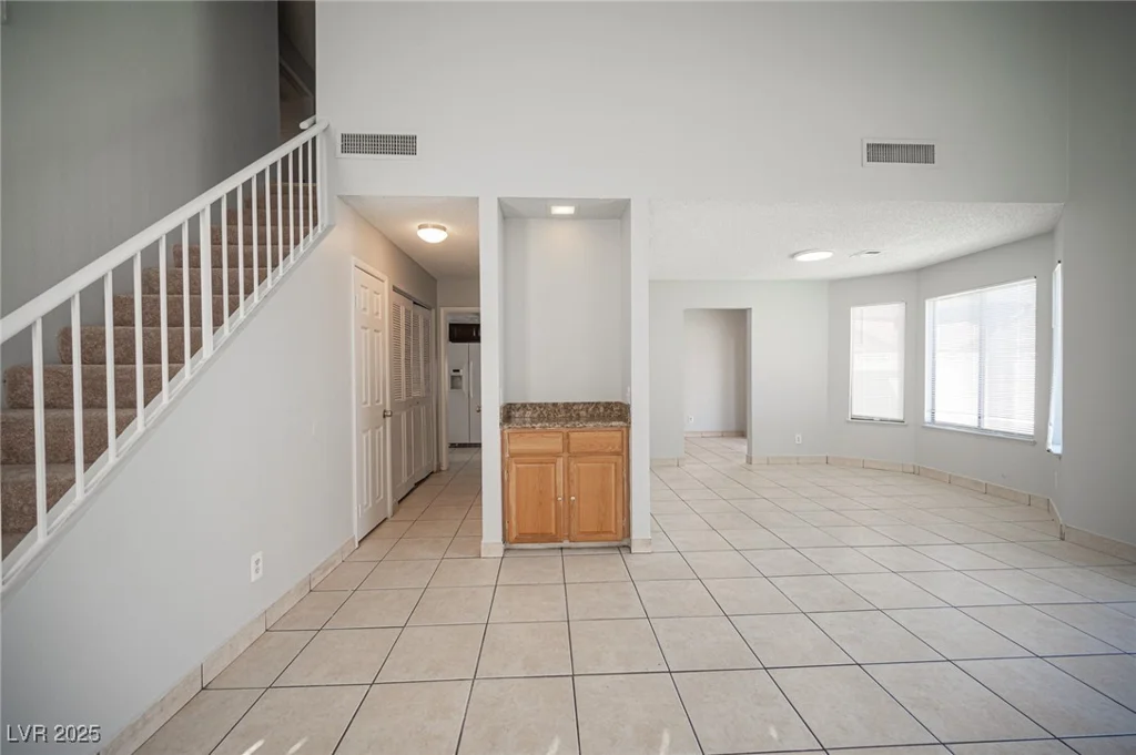 2433 Cycad Tree, Las Vegas, NV 89108