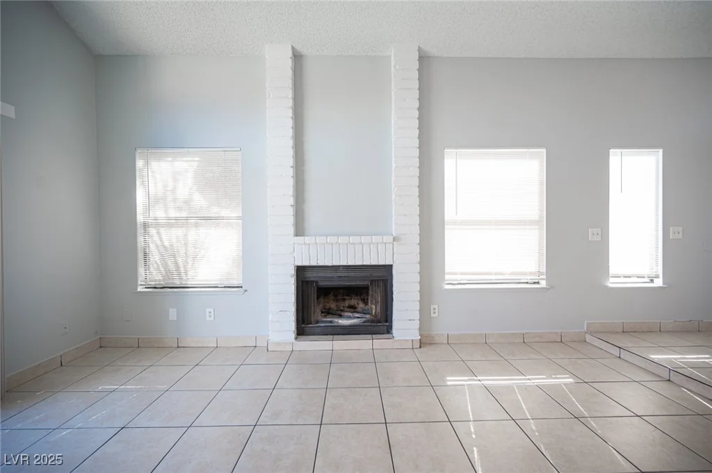 2433 Cycad Tree, Las Vegas, NV 89108
