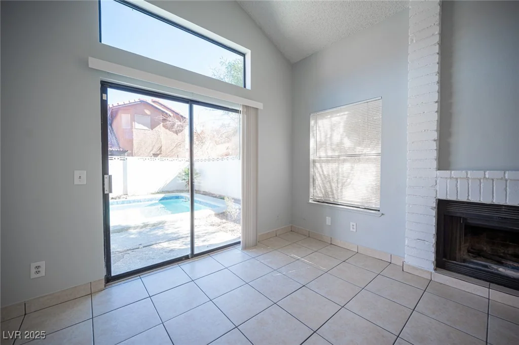 2433 Cycad Tree, Las Vegas, NV 89108