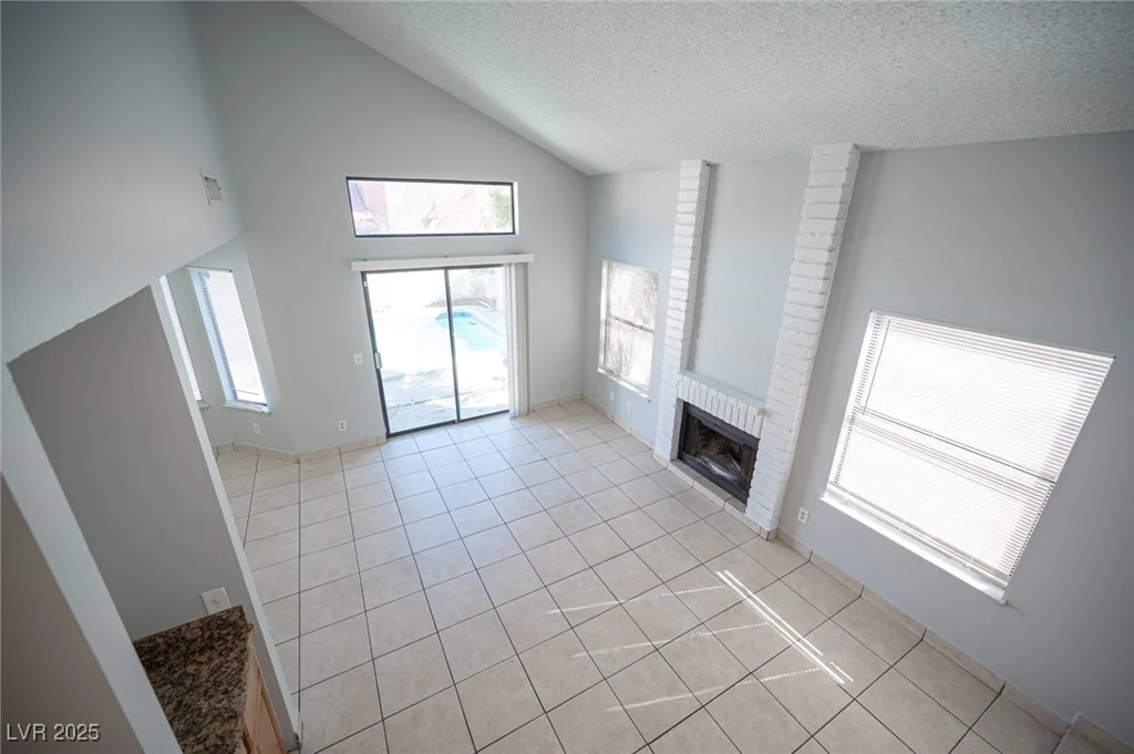 2433 Cycad Tree, Las Vegas, NV 89108