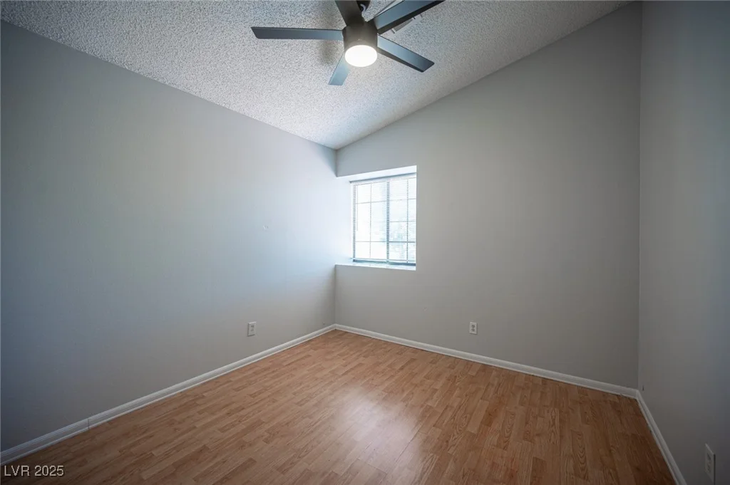 2433 Cycad Tree, Las Vegas, NV 89108