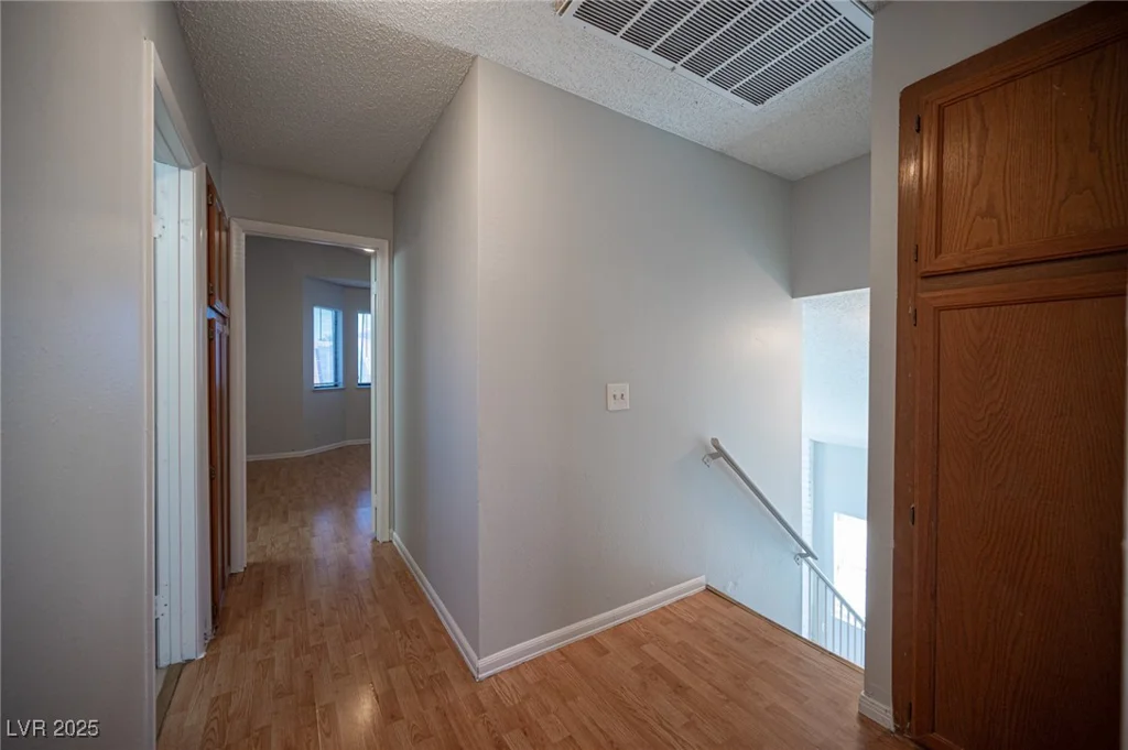 2433 Cycad Tree, Las Vegas, NV 89108