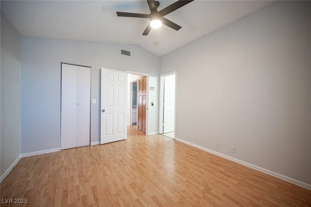 2433 Cycad Tree, Las Vegas, NV 89108