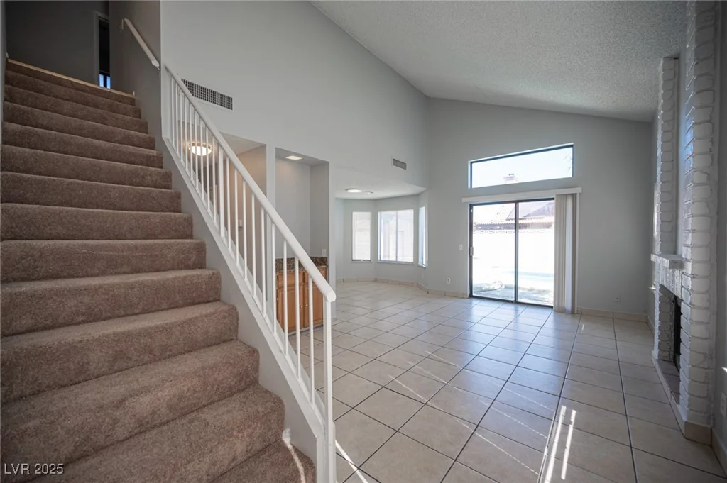 2433 Cycad Tree, Las Vegas, NV 89108