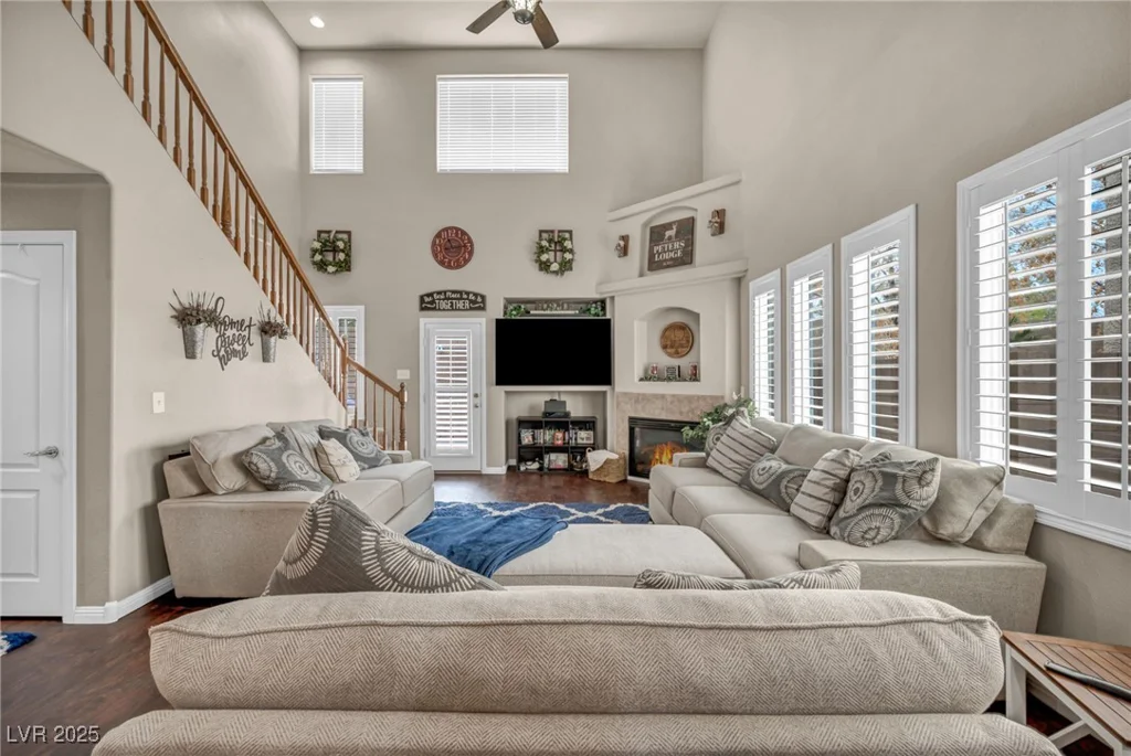 10425 Mulvaney, Las Vegas, NV 89141
