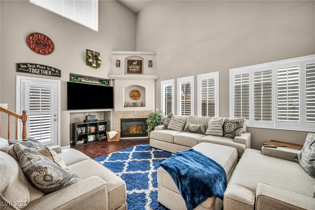 10425 Mulvaney, Las Vegas, NV 89141