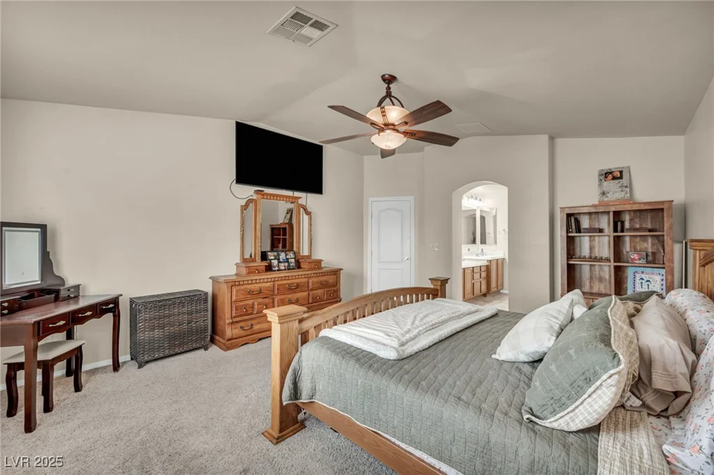 10425 Mulvaney, Las Vegas, NV 89141