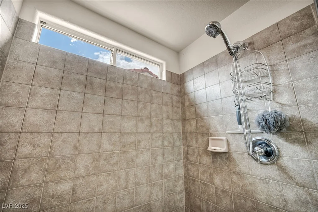 10425 Mulvaney, Las Vegas, NV 89141