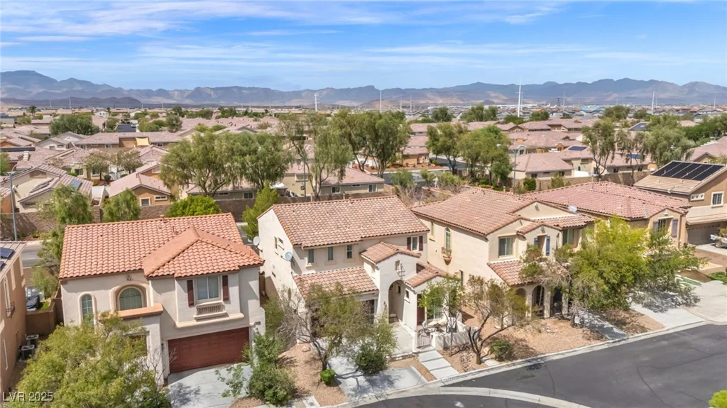 10425 Mulvaney, Las Vegas, NV 89141
