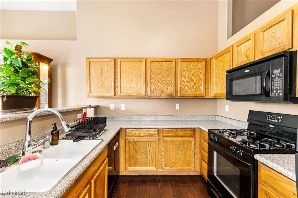 3748 Shallow Dove, North Las Vegas, NV 89032