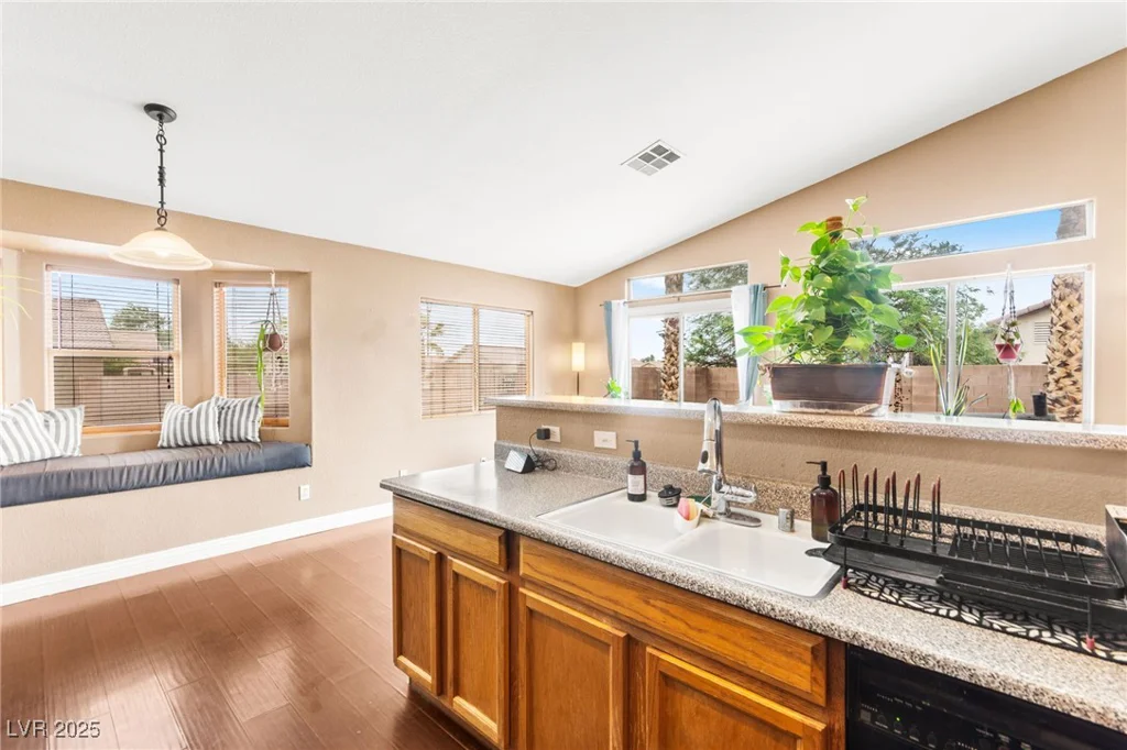 3748 Shallow Dove, North Las Vegas, NV 89032