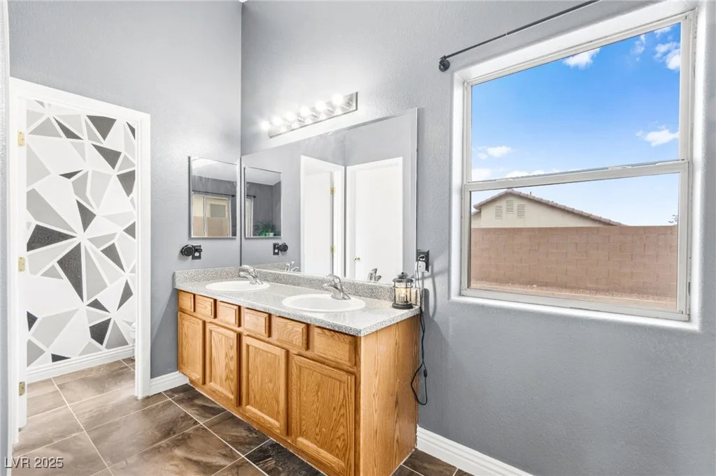 3748 Shallow Dove, North Las Vegas, NV 89032