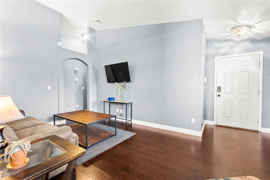 3748 Shallow Dove, North Las Vegas, NV 89032