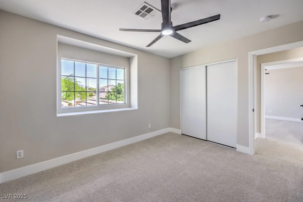 11039 PEGASUS, Las Vegas, NV 89135