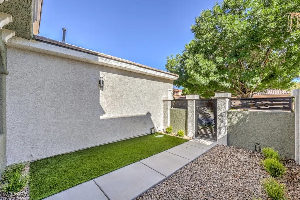 11039 PEGASUS, Las Vegas, NV 89135