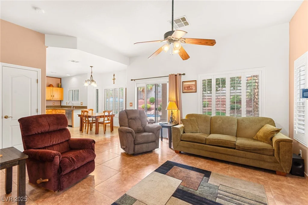 83 Saint Johns Wood, Henderson, NV 89002