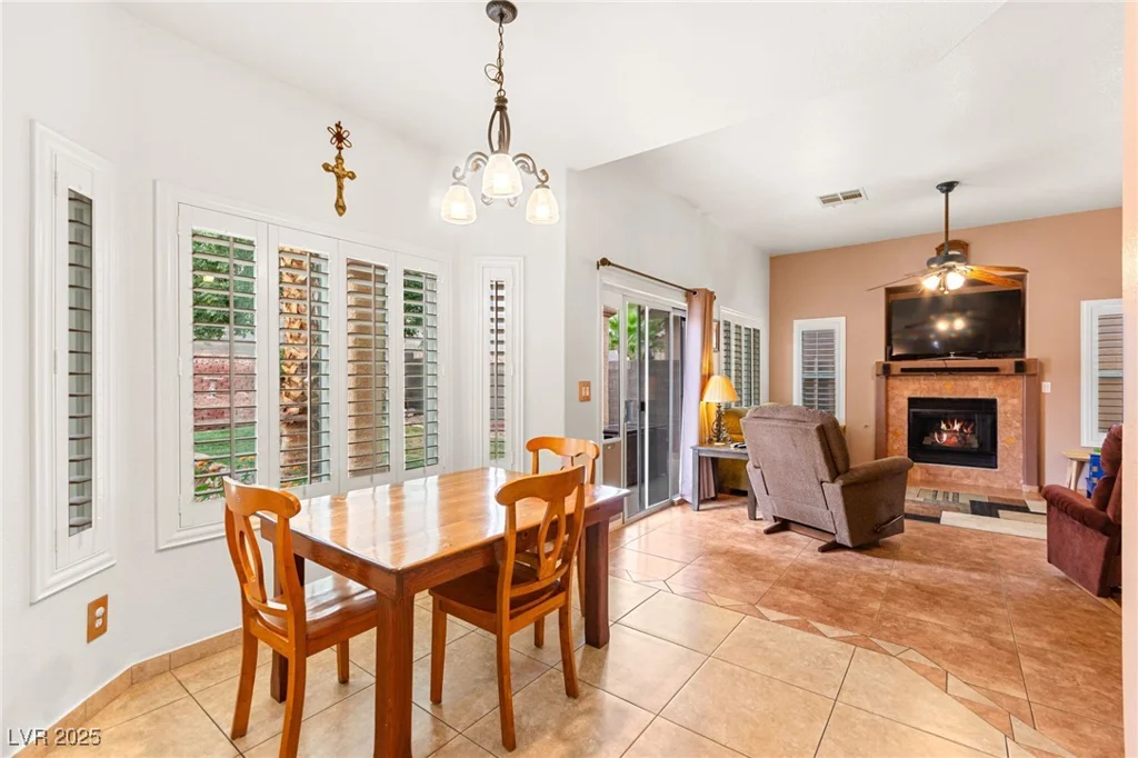 83 Saint Johns Wood, Henderson, NV 89002