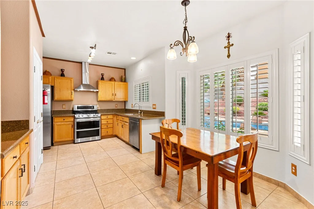 83 Saint Johns Wood, Henderson, NV 89002