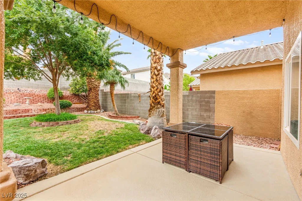 83 Saint Johns Wood, Henderson, NV 89002