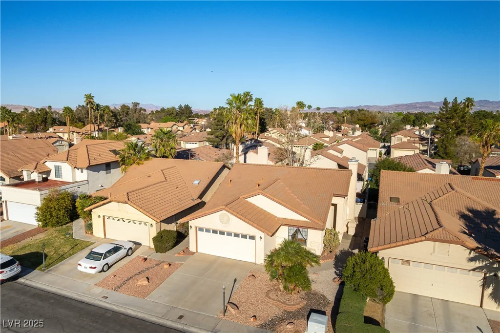 364 Rushing Creek, Henderson, NV 89014