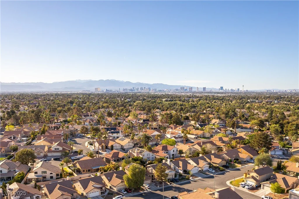 364 Rushing Creek, Henderson, NV 89014